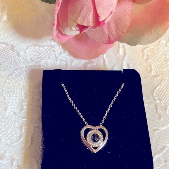LOVE 💕 projective necklace for I love you Silver - Picture 1 of 7